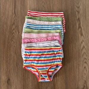 Hanna Andersson 9 PAIRs Girls' Full Briefs size Medium